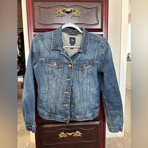 GAP Women's  Small Classic Blue Jean Jacket